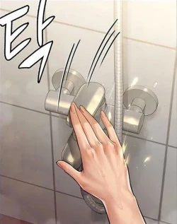 Page 11 of Queen Bee150 - Seonyeong Takes Shower